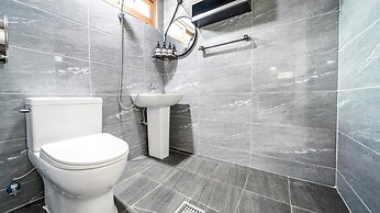 Namhae Yanghwa Seaside Pension