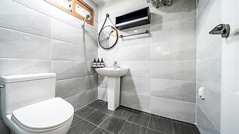 Namhae Yanghwa Seaside Pension