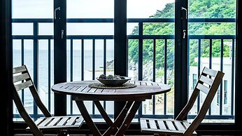 Namhae Yanghwa Seaside Pension