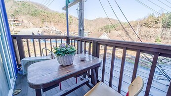 Gapyeong Pulkkot Pension