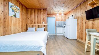 Gapyeong Pulkkot Pension