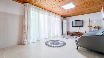 Gapyeong Pulkkot Pension