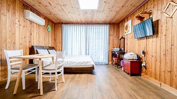 Gapyeong Pulkkot Pension