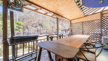 Gapyeong Pulkkot Pension