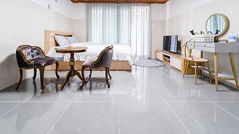 Gapyeong Pulkkot Pension