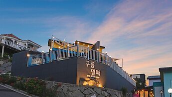 Namhae Gooreamyelmae Pension