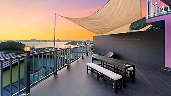 Namhae Gooreamyelmae Pension