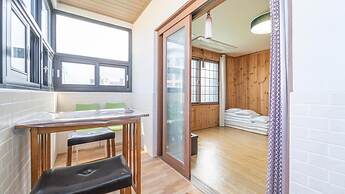 Jeju Tunanghouse Pension