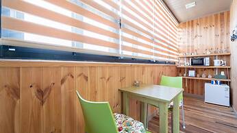 Jeju Tunanghouse Pension