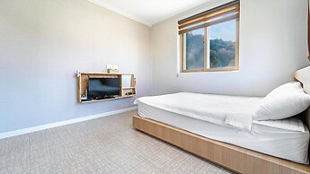 Samcheok Aramaru Pension