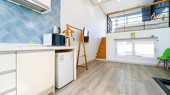 Jeju Byeoleuldameunbaramarae Pension