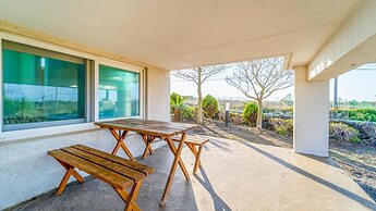 Jeju Byeoleuldameunbaramarae Pension