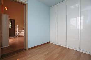 Jeju Olrepeurobangseu Pension