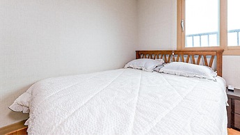 Jeju Woljeongri Pungcha Pension