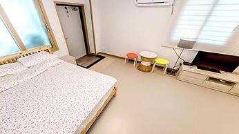 Jeju Woljeongri Pungcha Pension