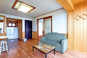 Seogwipo Livingstone Pension