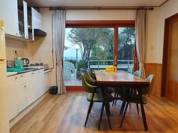 Seogwipo Livingstone Pension