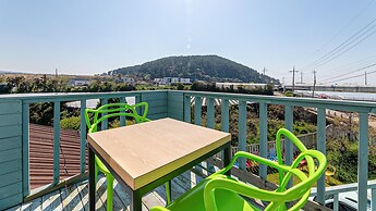 Jeju Damongchae Pension