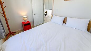 Jeju Damongchae Pension