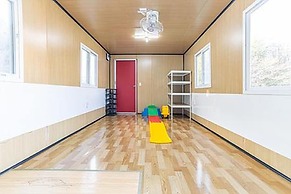 Geoje Rockspa Pension