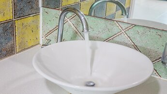 Geoje Rockspa Pension