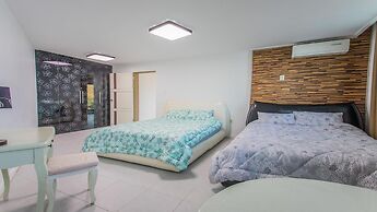 Geoje Rockspa Pension