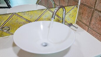 Geoje Rockspa Pension