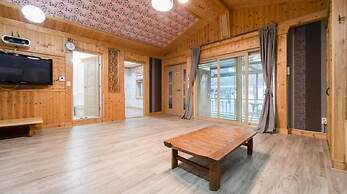 Gapyeong Myeongdongol Pension