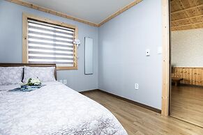 Samcheok Janghobadasoop Pension