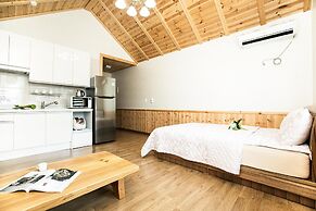 Samcheok Janghobadasoop Pension