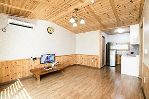 Samcheok Janghobadasoop Pension