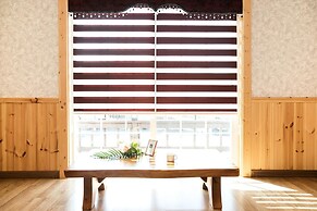 Samcheok Janghobadasoop Pension