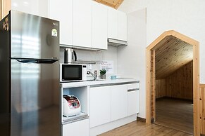 Samcheok Janghobadasoop Pension