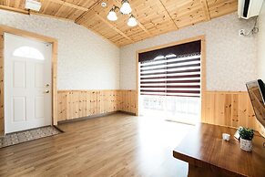 Samcheok Janghobadasoop Pension