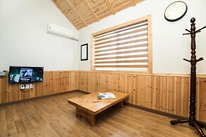 Samcheok Janghobadasoop Pension