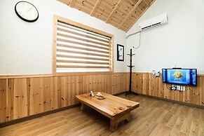 Samcheok Janghobadasoop Pension