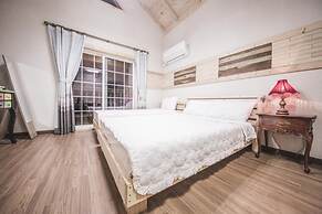 Jeju Ppalkanpungcha Pension