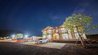 Jeju Ppalkanpungcha Pension