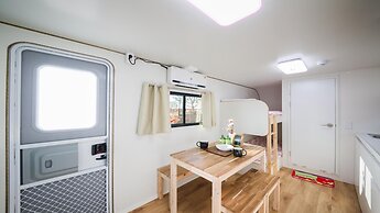 Jeju Ppalkanpungcha Pension