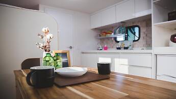 Jeju Ppalkanpungcha Pension