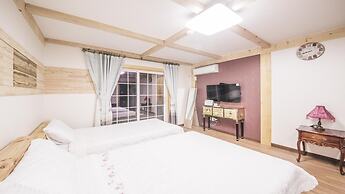 Jeju Ppalkanpungcha Pension