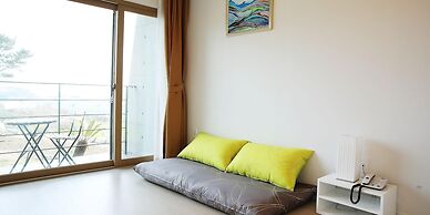 Seogwipo Etier Resort