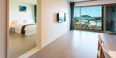 Seogwipo Etier Resort