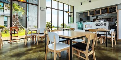 Seogwipo Etier Resort