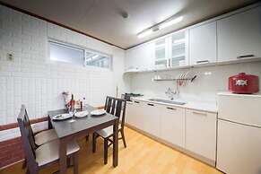 Seogwipo Jejuhae-anhyuyang Pension