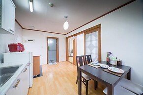 Seogwipo Jejuhae-anhyuyang Pension