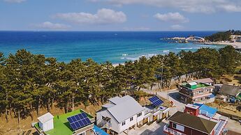 Samcheok ara Pension