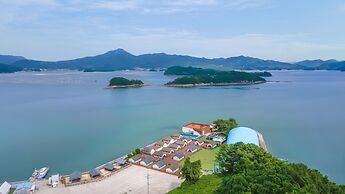 Goseong Bluewhale Glamping