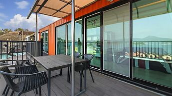 Goseong Bluewhale Glamping