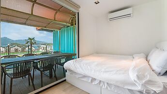 Goseong Bluewhale Glamping